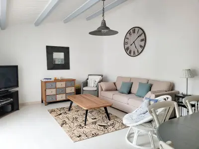 Maison à La Palmyre, Villa moderne 3 chambres à La Palmyre - Wifi, parking, animaux admis, plage à proximité - L1002893