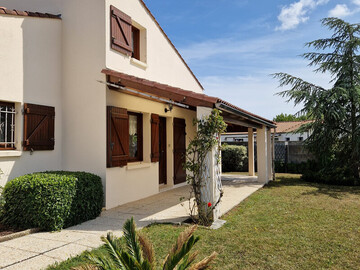 Location Casa en Grues,Charmante villa entre plage et campagne pour couples – 4 pers – jardin, terrasse, BBQ, wifi optionnel FR-1-476-215 N°1002922