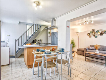 Location Maison à Cabourg,Maison de ville avec 2 chambres et cuisine équipée au cœur de Cabourg, proche plage - 4 pers. FR-1-788-1 N°1002972