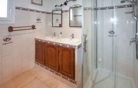 Location Maison 6 personnes à Sorgues - Photo 12