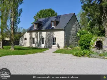 Gite à Sainte Marie du Mont,Maison cosy avec jardin, proche Utah Beach, équipements bébé, animaux acceptés, détente assurée FR-1-362-599 N°1003153