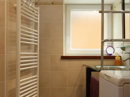 Maison familiale au cœur du Cotentin avec animaux admis - Photo 5