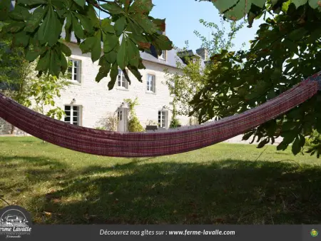 Maison de campagne confortable à Utah Beach, Gite 5 personnes à Sainte Marie du Mont - Photo 1