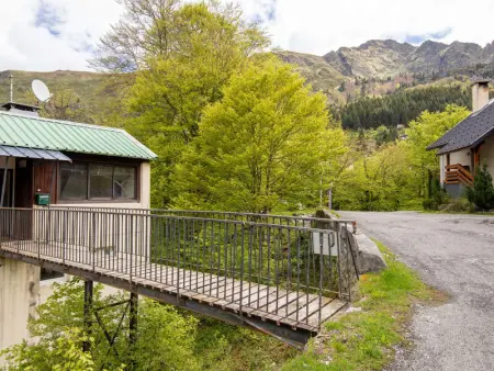 Chaleureux Appartement à Eaux-Bonnes, 2 Chambres, Résidence Tranquille, Idéal Été/Hiver - Photo 1