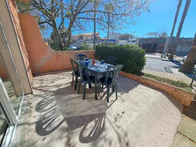 Appartement à Marseillan Plage, Appartement 3 pièces climatisé avec terrasse et parking privé à Marseillan - L1003477