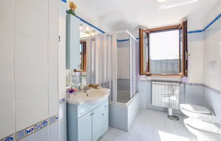 Location Maison 5 personnes à Varallo Pombia - Photo 23