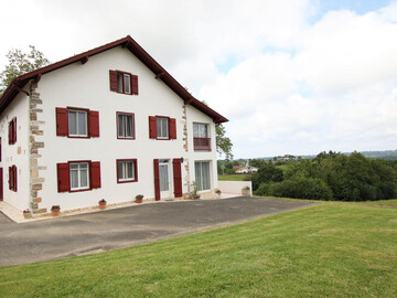 Location Appartement à Arbonne,Gîte à la ferme avec jardin, 2 chambres, Wifi, draps inclus, proche d'Arbonne FR-1-384-324 N°1003635