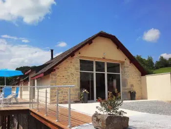 Casa rural en Montaut (Pyrénées Atlantiques),Gîte indépendant avec terrasse et vue montagne, accès PMR FR-1-384-428 N°1003642