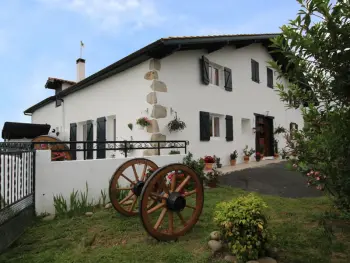 Gite à Macaye,Gîte rural avec cheminée et wifi à Macaye FR-1-384-641 N°1003665