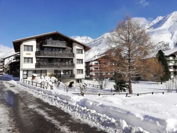 Location Apartment in Saas Fee,Floralpina CH3906.1167.1 N°1003813