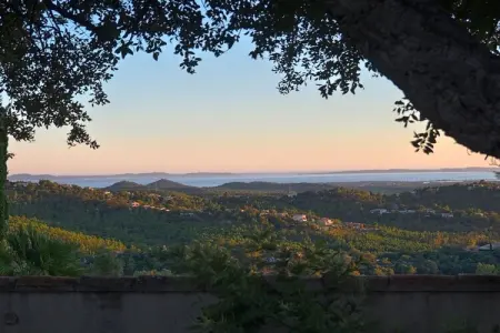 179077, Maison 8 personnes à La Londe les Maures - Photo 1