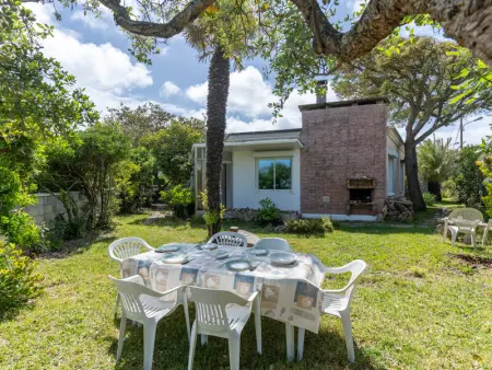 Maison à Biscarrosse Plage, Maison 5 pers, proche plage, surf, bateau & jardin – Biscarrosse - L1004028