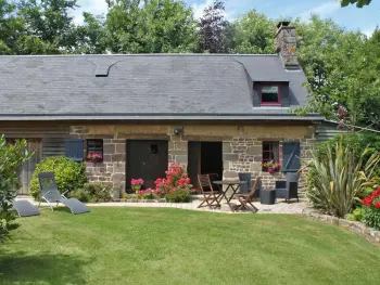 Gite à La Colombe,Gîte de charme avec jardin paysager, cheminée, et toutes commodités FR-1-362-766 N°1004042