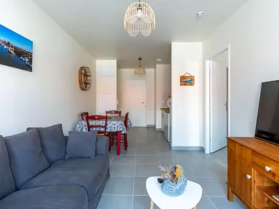 Appartement à Mimizan Mimizan Plage, Appartement Neuf à Mimizan Plage, à 500m de l'Océan, pour 4 Personnes avec Parking Privé - L1004055