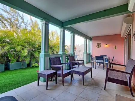 Appartement bord de mer avec climatisation, piscine et parking - Photo 8