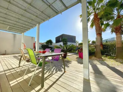 Villa à Sète, Villa Moderne à Sète: Piscine Privée, Plage à 200m, Clim, WIFI - L1004159