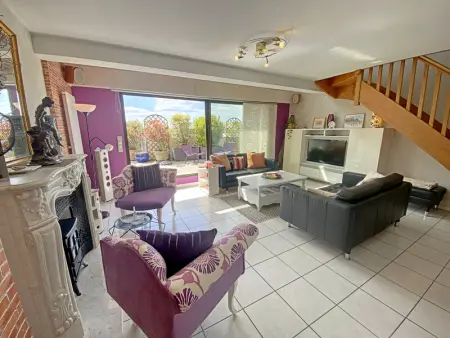 Penthouse au cœur de Lorient avec terrasses, spa, parking sécurisé et proche des plages - Photo 2