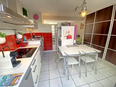 Penthouse au cœur de Lorient avec terrasses, spa, parking sécurisé et proche des plages - Photo 11