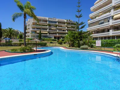 Wohnung in Marbella, Campos de Guadalmina - L1004246