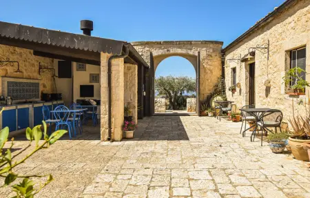 Location Maison 18 personnes à Santa Croce Camerina - Photo 1