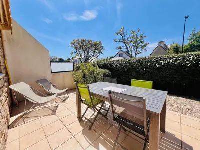 Villa à Quiberon, Maison rénovée 63m² près Port-Haliguen, plage et centre-ville - 4 pers, jardin, parking, équipements complets - L1004309