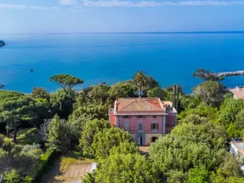 Villa in Castiglioncello,Beach home IT5330.646.3 N°1004367