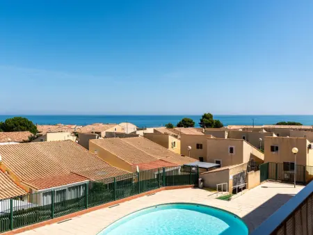 Charmant 2 Pièces avec Piscine, Parking Privé à 10 min de la Plage - Saint Pierre La Mer - Photo 10