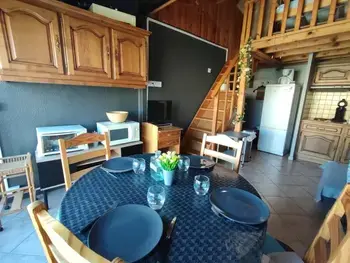 Appartement à Narbonne, Appartement T2 Mezzanine équipé pour 4 pers proche plage et commerces - L1004426