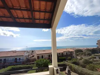 Apartamento en Fleury Saint Pierre la Mer,Studio cabine avec piscine commune, parking, proche plage - St Pierre la Mer FR-1-619-115 N°1004427