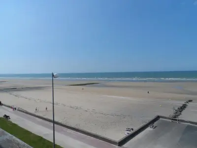 Appartement à Cabourg, Appartement avec terrasse panoramique, acceptant les animaux, parking - L1005092