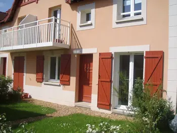 Wohnung in Dives sur Mer,Cottage 3 pièces à Dives-sur-Mer, jardin privé, proche Port Guillaume, piscine, animaux acceptés FR-1-487-301 N°1005111