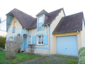 Location Maison à Villers sur Mer,Grande Villa avec Jardin, Proche Plage et Centre de Villers-sur-Mer FR-1-487-310 N°1005120
