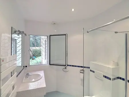 Villa de luxe avec piscine chauffée et salle de sport - Photo 23