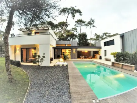 Villa d'Architecte avec Piscine Chauffée, Terrasse et Services Hôteliers à Soorts-Hossegor - Photo 11