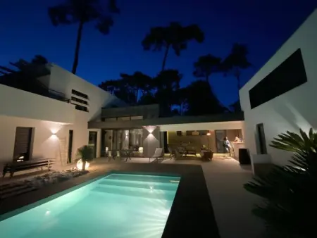 Villa d'Architecte avec Piscine Chauffée, Terrasse et Services Hôteliers à Soorts-Hossegor - Photo 19