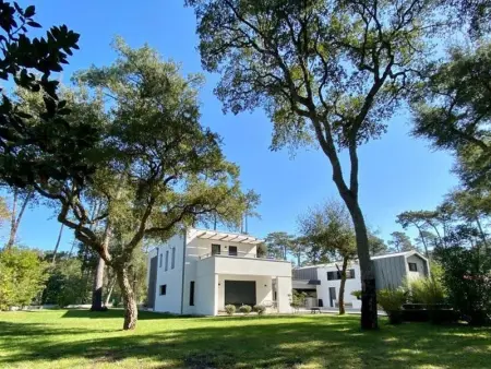 Villa d'Architecte avec Piscine Chauffée, Terrasse et Services Hôteliers à Soorts-Hossegor - Photo 22