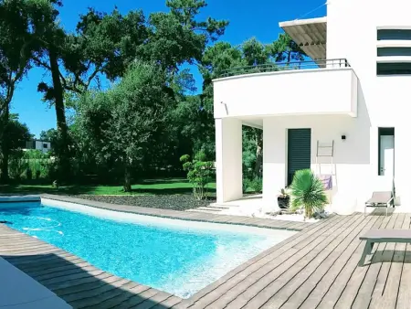 Villa d'Architecte avec Piscine Chauffée, Terrasse et Services Hôteliers à Soorts-Hossegor - Photo 30