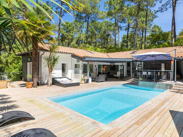 Location Villa en Soorts Hossegor,Villa d'architecte avec piscine chauffée et borne de recharge, parfaite pour des vacances en famille FR-1-791-4 N°1005167