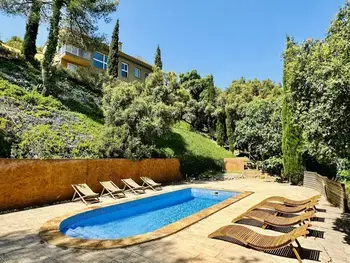 Villa en San Felíu de Guixols,Villa moderne avec piscine privée, climatisation et Wi-Fi à Sant Feliu de Guíxols ES-167-116 N°1005274