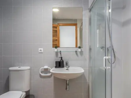 Appartement au Rez-de-Chaussée avec Piscine et Terrasse à La Fosca, Palamós - Photo 12