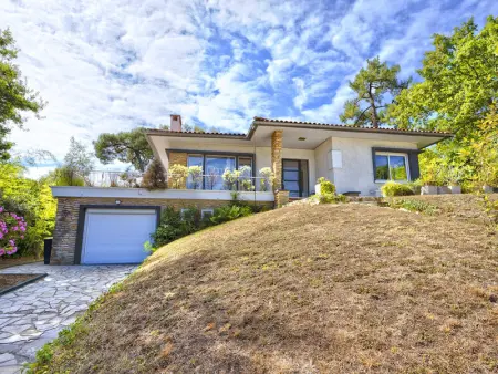 Maison avec Jardin et Terrasses, à 10 Min de la Plage, 6 Ch, 12 Pers, WIFI, Proche Commerces - Photo 2