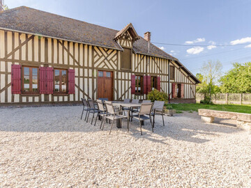 Location Gîte in Val d'Auzon,Belle maison avec jardin, proche lacs et attractions, idéale familles et sportifs, animaux bienvenus FR-1-543-53 N°1005308