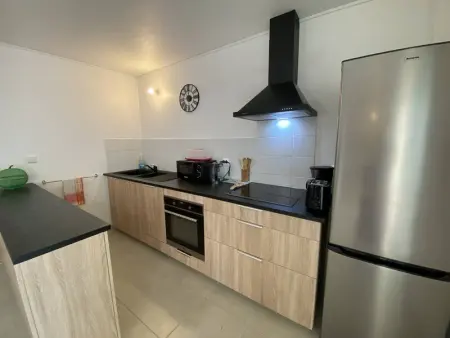 Charmant T3 Climatisé à deux pas de la Marina avec Parking et Terrasse - Photo 2