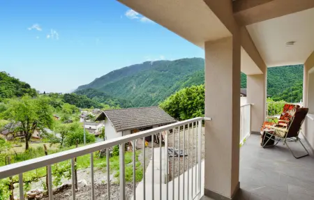 Location Maison 6 personnes à Lamon - Photo 6