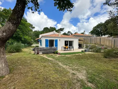 Maison à La Palmyre, Villa tout confort avec terrasse, cuisine d’été et jardin, à 3 km des plages – Les Mathes-La Palmyre - N°1005618