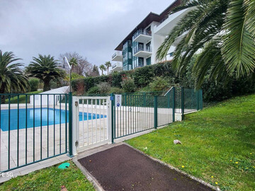 Location Appartement à Ciboure,Ciboure, appt 3* avec piscine, terrasse vue mer, 4 pers, calme verdoyant, proche St Jean de Luz FR-1-792-21 N°1005633