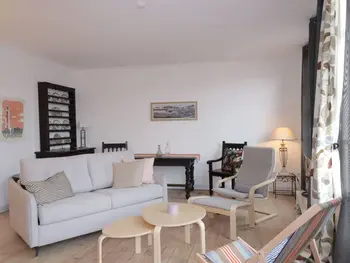 Apartamento en Ciboure,Ciboure Centre Historique : Appt 75m² 4 pers, 3 étoiles, Balcon, Jardinet, Proche St Jean de Luz FR-1-792-9 N°1005654