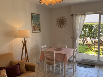 Location Appartement à Cabourg,Charmant 2 Pièces avec Jardin, Proche Centre et Plage, Résidence Calme FR-1-487-350 N°1006098