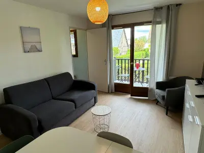 Appartement à Cabourg, Appartement 2P rénové à Cabourg, proche plage et thalasso, avec balcon et parking, 4 pers. - L1006112