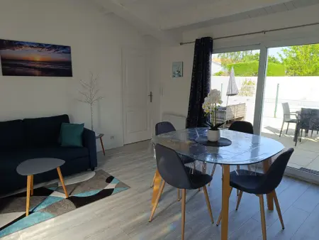 Gîte cosy avec piscine près des plages et du Marais Poitevin - Photo 9